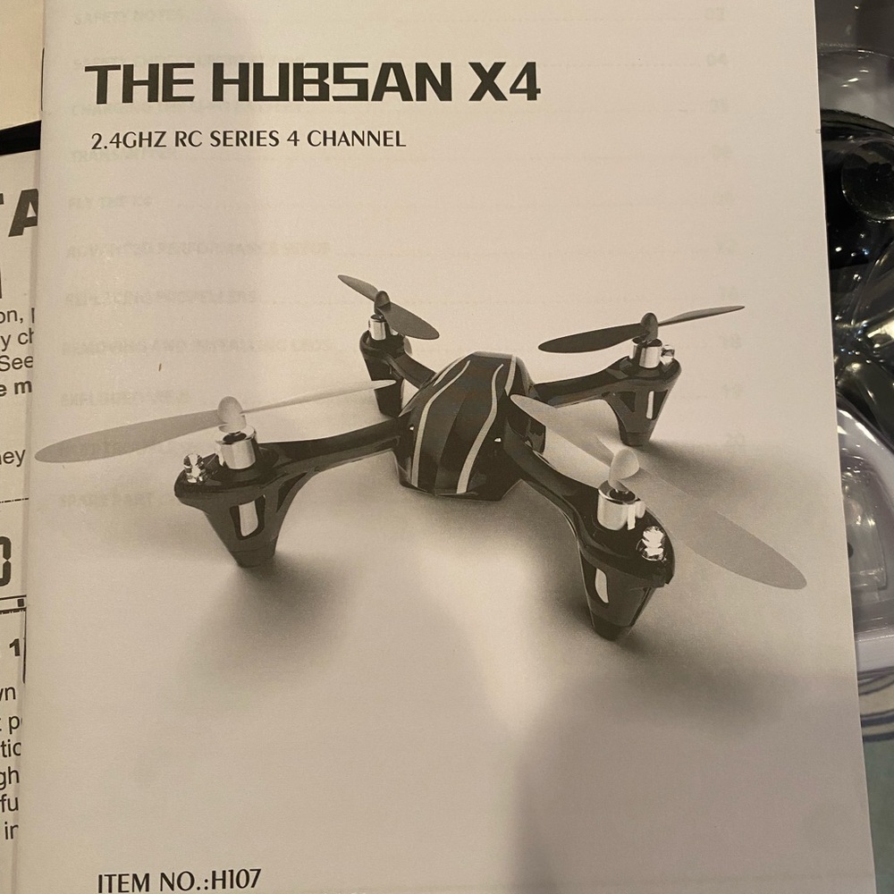 NIB The Hubsan X4 2.4GHZ RC Series 4 Channel Drone